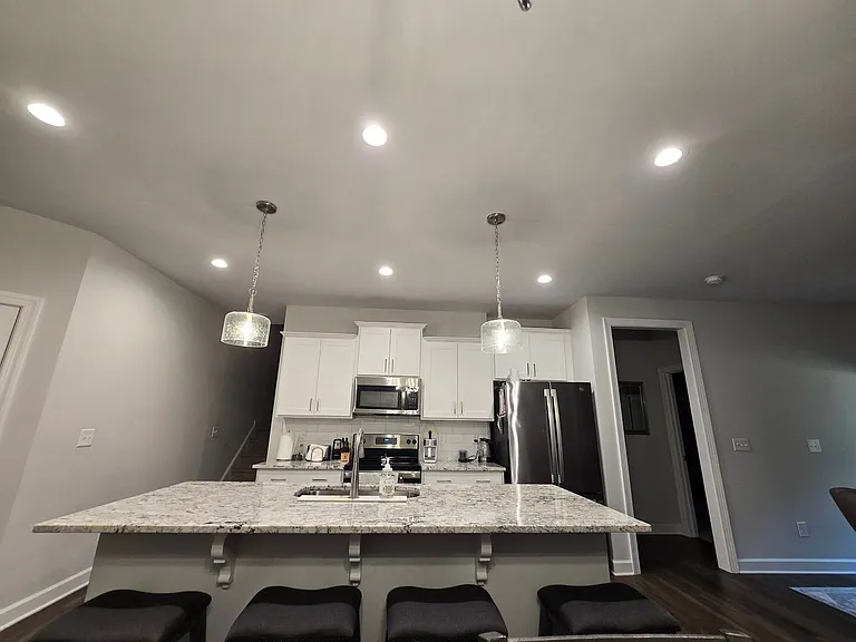 74 Hawk Ridge Dr — Photo 14