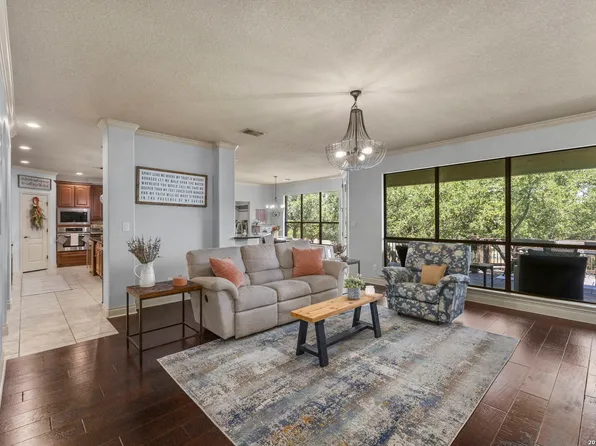 139 EVANS OAK LN, San Antonio, TX 78260