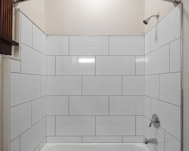1740 Brewster Ave — Photo 25