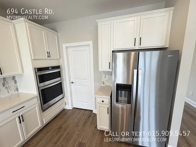 694 Castle Rd — Photo 19