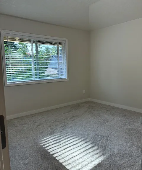 831 NE 71st Ave — Photo 13