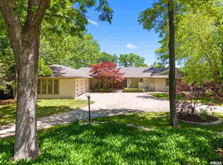 158 W Detweiller Dr, Peoria, IL