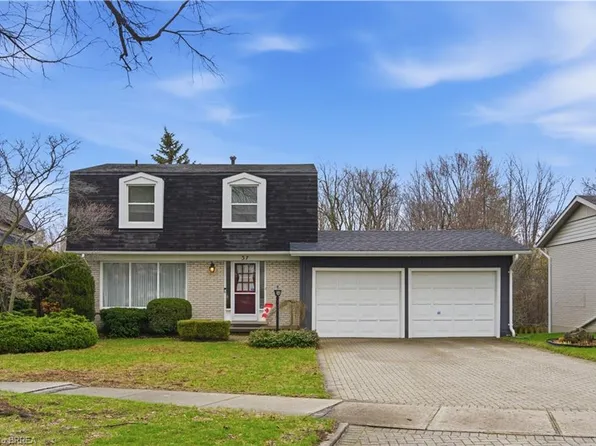 37 Parkview Cres, Kitchener, ON N2A 1M1