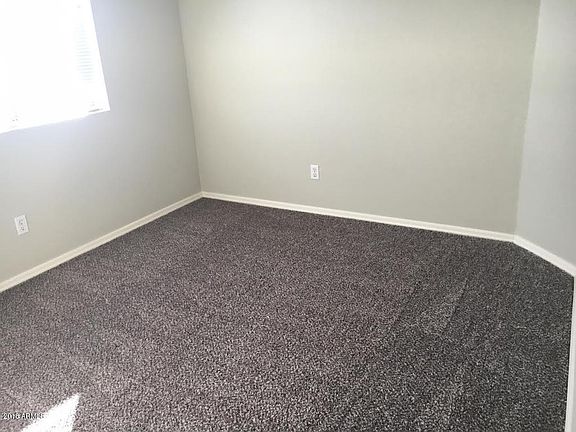 4th image of 3011 E Friess Dr