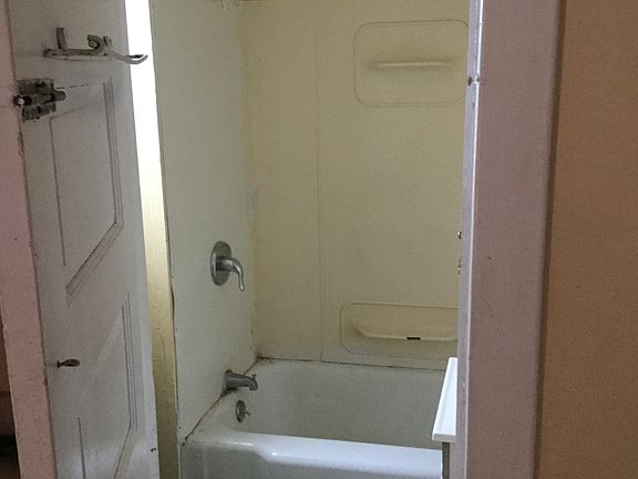 1st unit bath