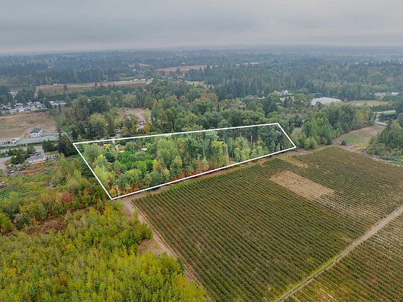 3rd image of 24183 Fraser Hwy