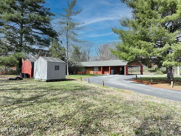 3rd image of 2014 Highland Dr