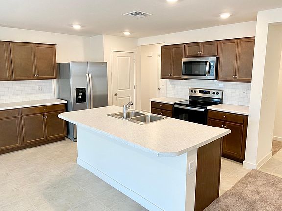 5th image of 1718 W Pima Cir