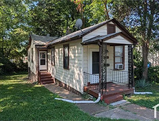 1 bed, 696 sqft, $1,000 — Photo 1