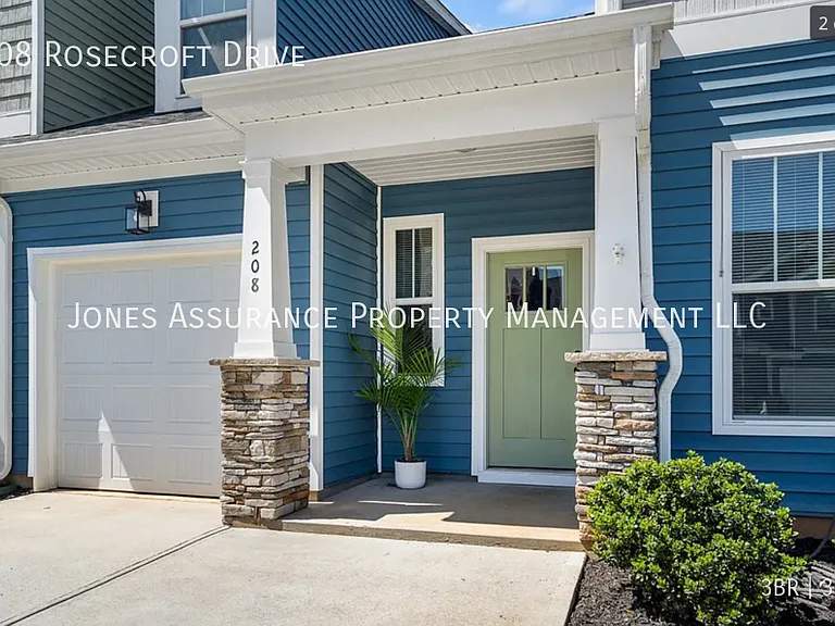 208 Rosecroft Dr — Photo 2