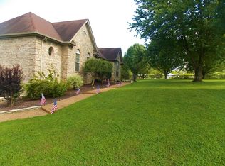 1018 Rip Steele Rd, Columbia, TN 38401