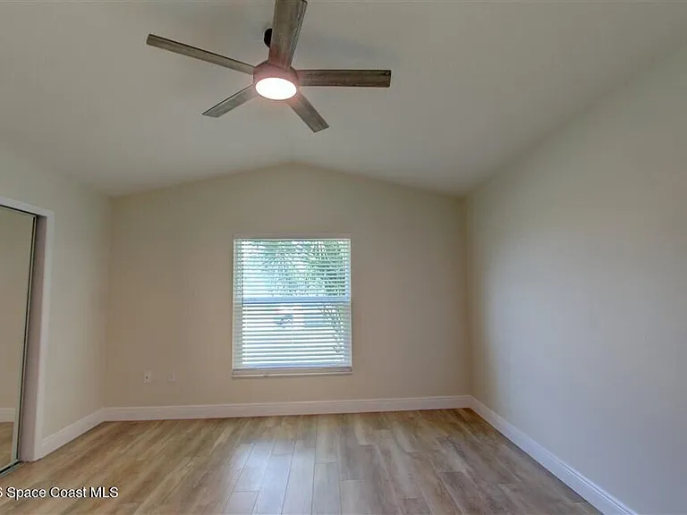 1899 Crane Creek Blvd — Photo 7