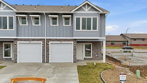 631 N Creative Way Photo 1