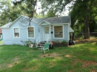 1506 W Chestnut St, Denison, TX 75020