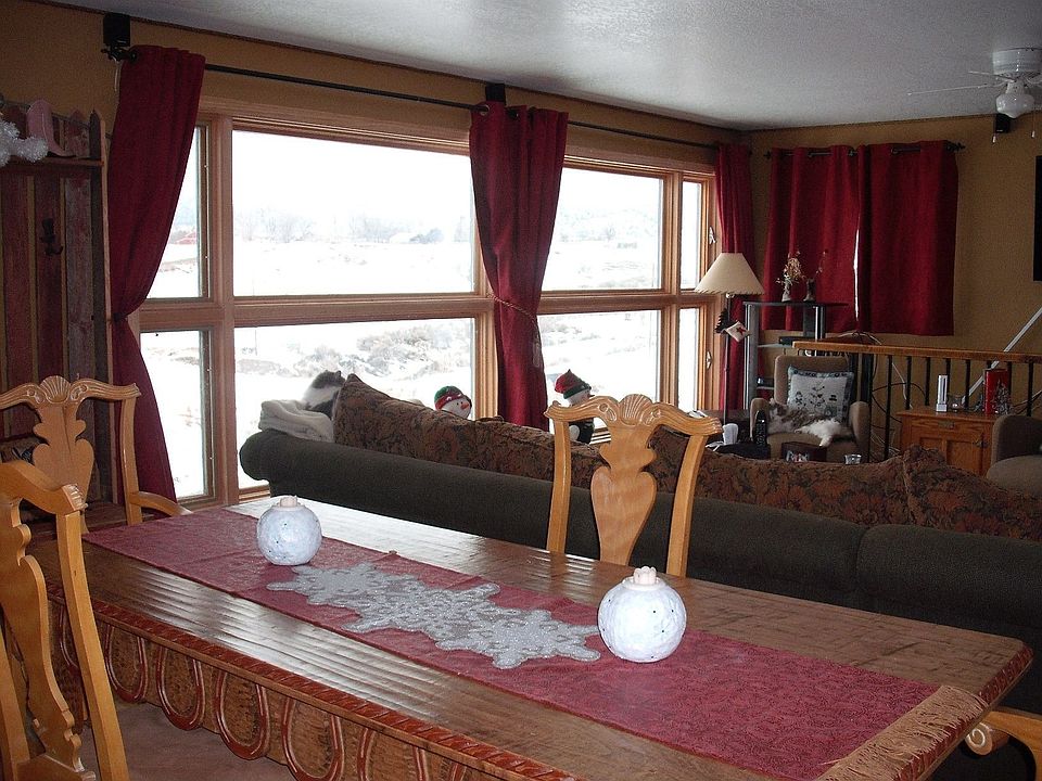 Dining room into living room