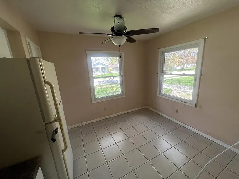 505 E Lowell Ave — Photo 10