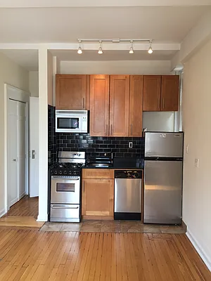 Rented by City & Suburban | media 47
