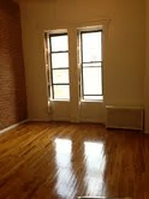 Rented by Elinor Taasa, LREB | media 34