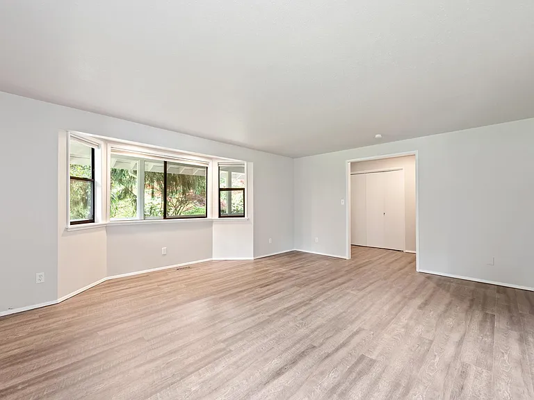 16902 NE Woodinville Duvall Rd #B — Photo 8