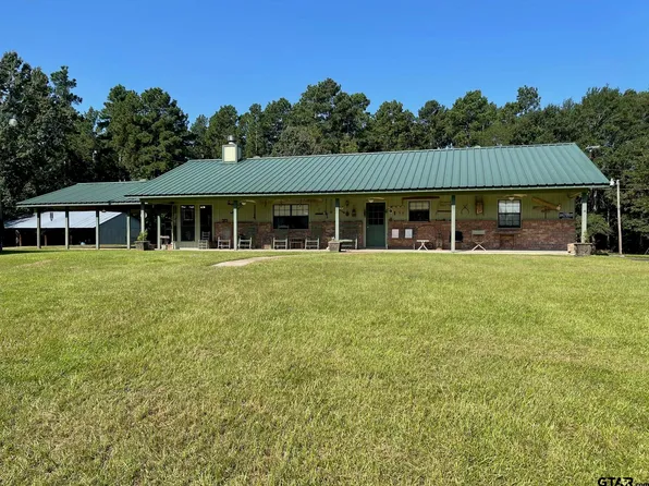 2807 County Road 1090, Kennard, TX 75847