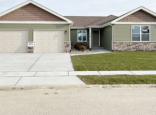 519 Jade Dr, Manteno, IL 60950