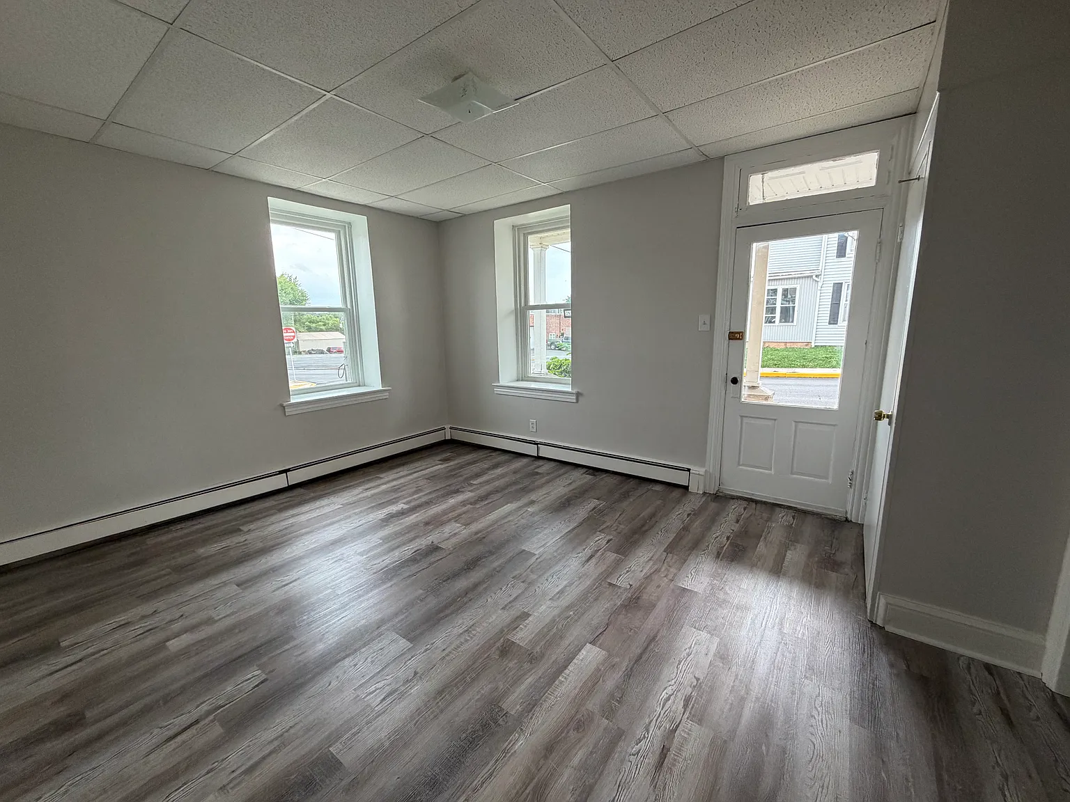2 bed, $1,285 — Photo 2