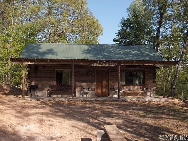 1st image of 744 Spring Creek Rd