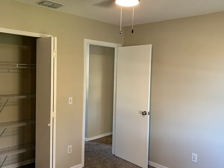11467 Fort Caroline Lakes Dr N — Photo 29