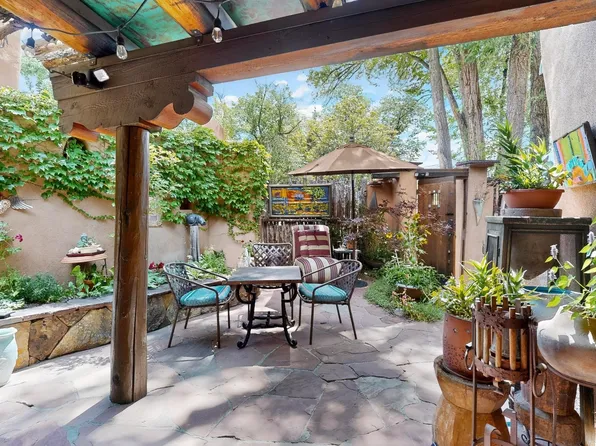 815 E Palace Ave APT 3, Santa Fe, NM 87501