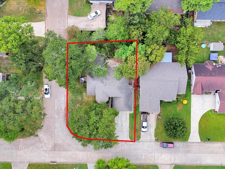 14810 Cypress Ridge Dr — Photo 33