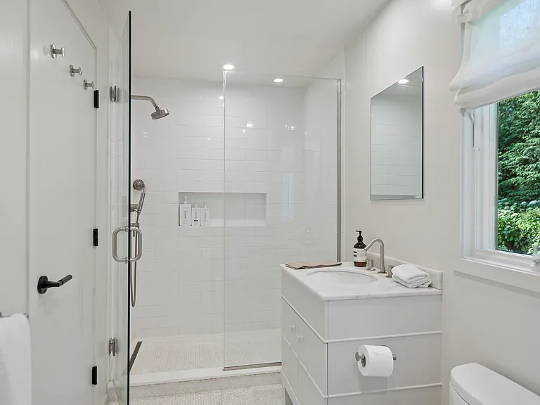 228 Town Ln — Photo 18