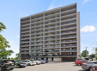 Royal Tower Apartments, Windsor, ON N9A 6Y2