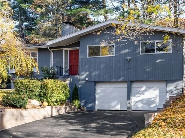 76 Hill St, Lexington, MA 02421