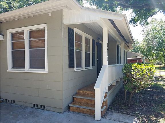 3rd image of 1511 W Barr Dr