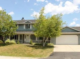 5645 Rachel Gln, Racine, WI 53402