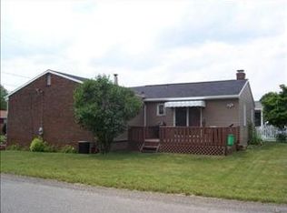 1401 Chaplin St, Conway, PA 15027