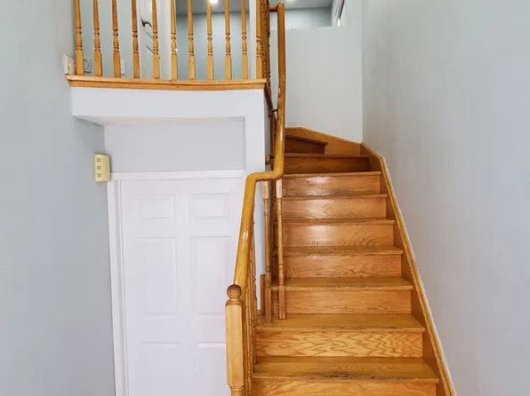 18 Ed Quigg Way, Vaughan, ON L4H 2S2