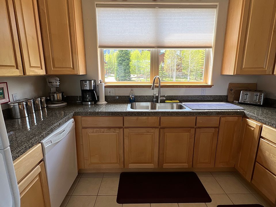 1st image of 70 Wildernest Ct #C