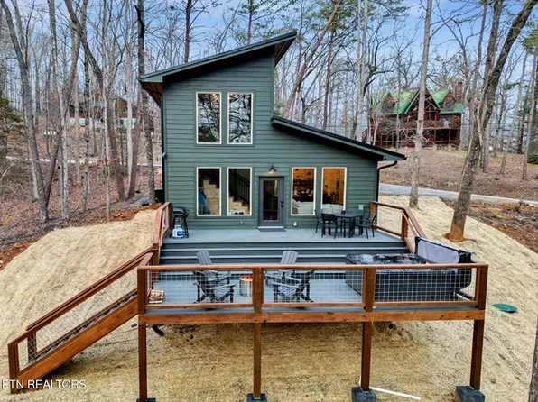 1619 Mountain View Rd, Sevierville, TN 37876