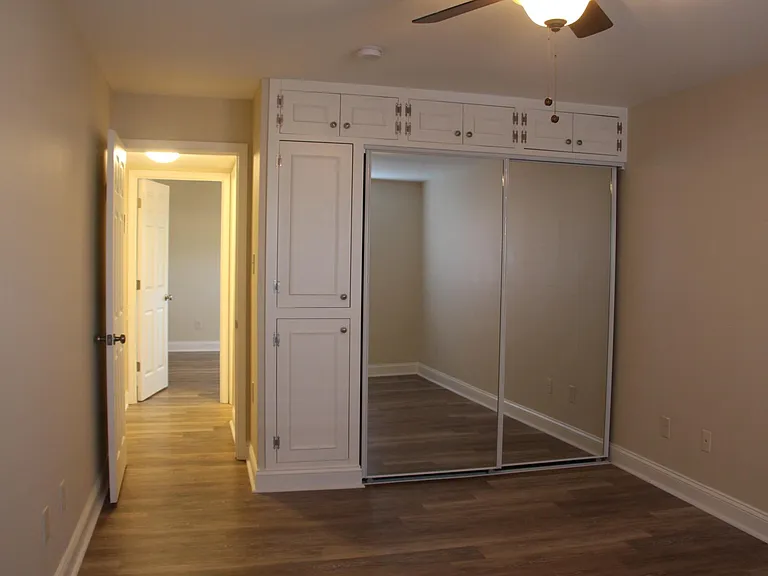 1133 N Randolph St #101 — Photo 12