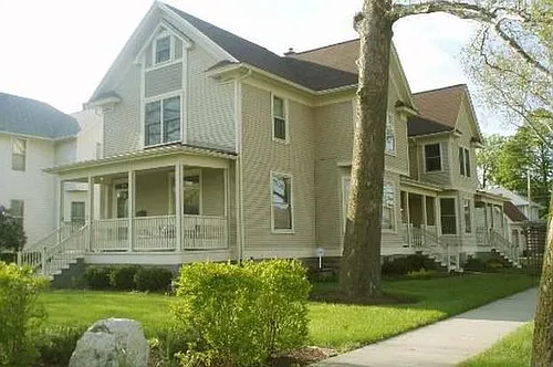 205 Douglas Ave Photo 1