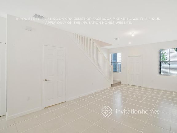 3rd image of 2835 SW 16th Ter