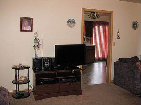 4th image of 1605 W 21st St