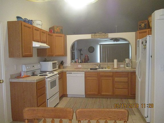 2nd image of 1568 Pettibone Dr