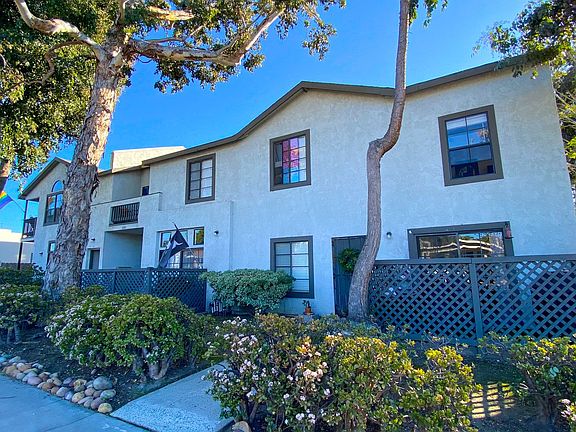 2nd image of 3101 Juniper St APT 2
