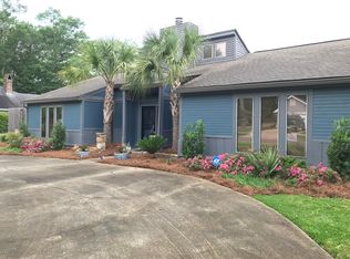 3013 Raphael Dr, Hattiesburg, MS 39402