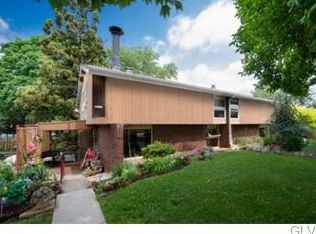 105 North St, Emmaus, PA 18049