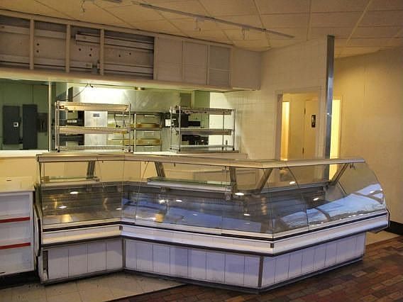 2nd image of 427 E Wisconsin Ave