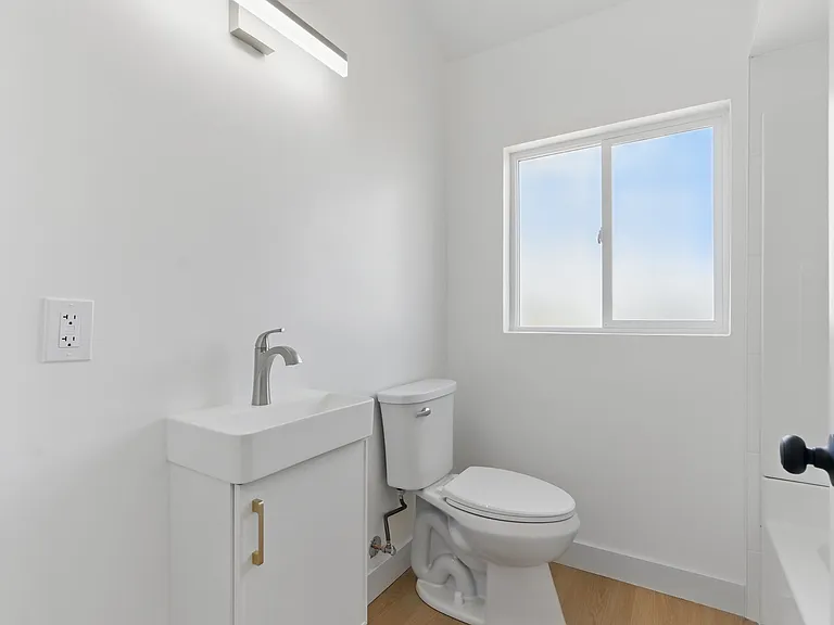 412 W Tregallas Rd #412 — Photo 17