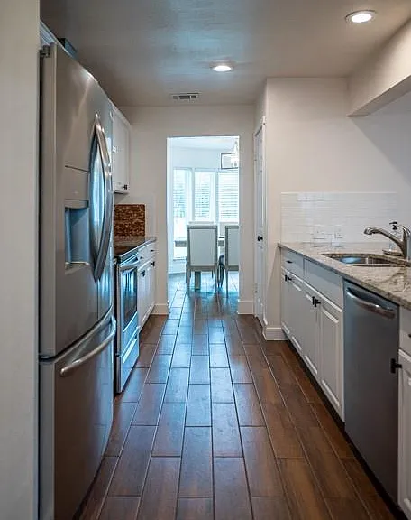 2237 Norwood Dr — Photo 17